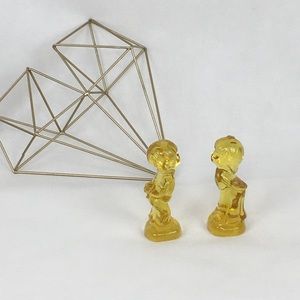 Fenton Kissing Cousins Figurines